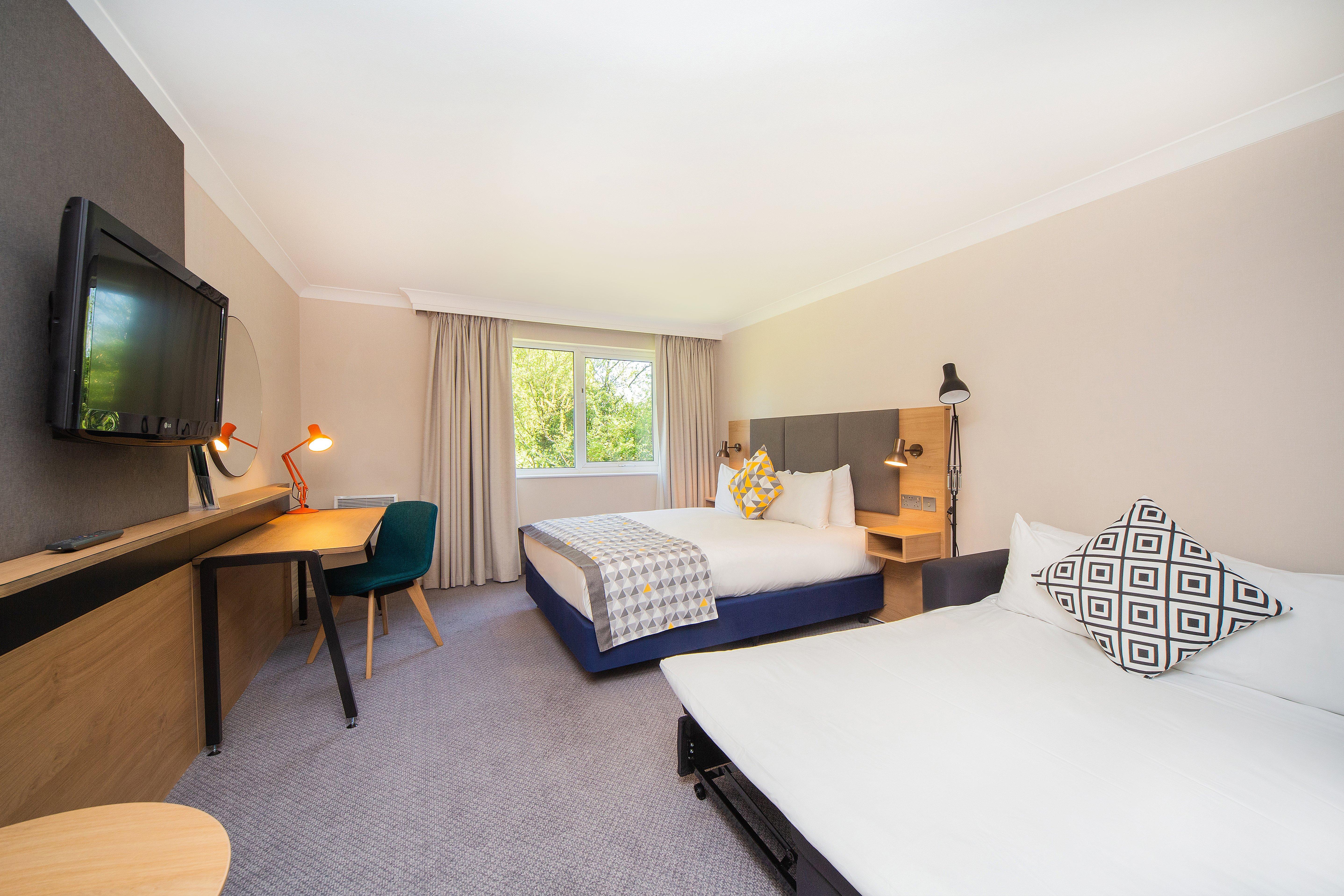 Holiday Inn Reading South M4 Jct 11 By Ihg Bagian luar foto