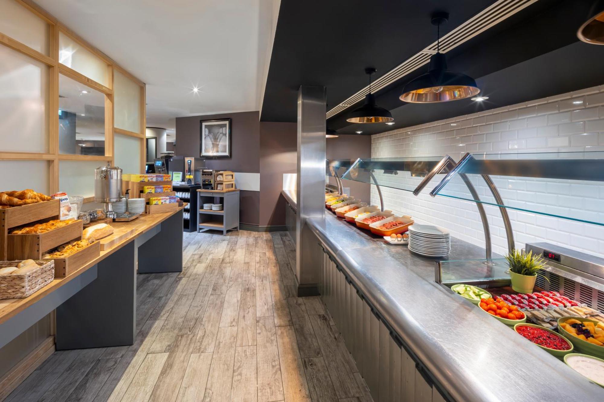 Holiday Inn Reading South M4 Jct 11 By Ihg Bagian luar foto