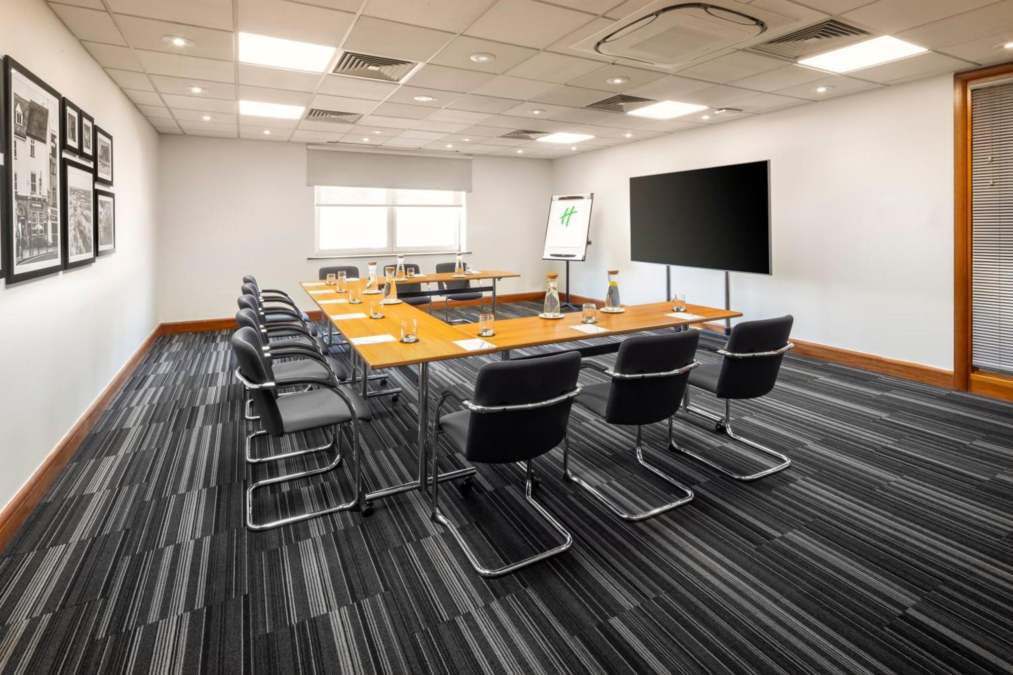 Holiday Inn Reading South M4 Jct 11 By Ihg Bagian luar foto