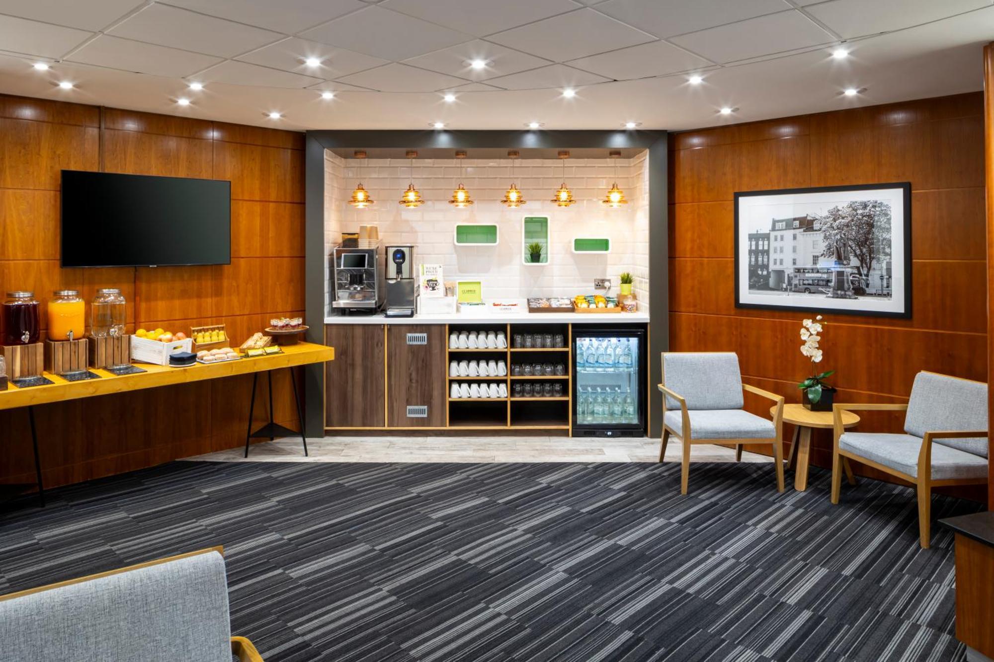 Holiday Inn Reading South M4 Jct 11 By Ihg Bagian luar foto